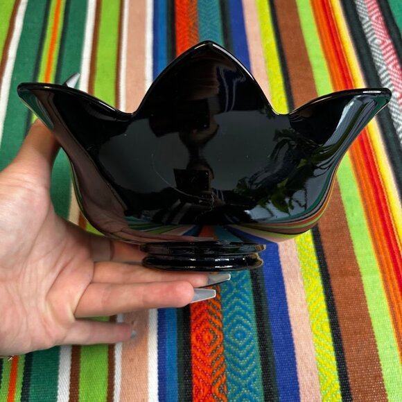 Vintage L.E. Smith MCM Black Amethyst Glass Square Scalloped Petal Footed Bowl - Picture 1 of 13